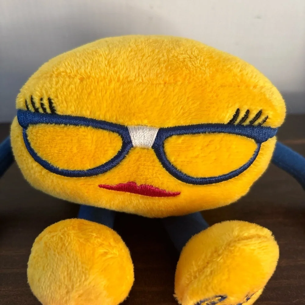 Culver’s GOLDIE and CURDIS small plush cheese curds promotional plush set of 2